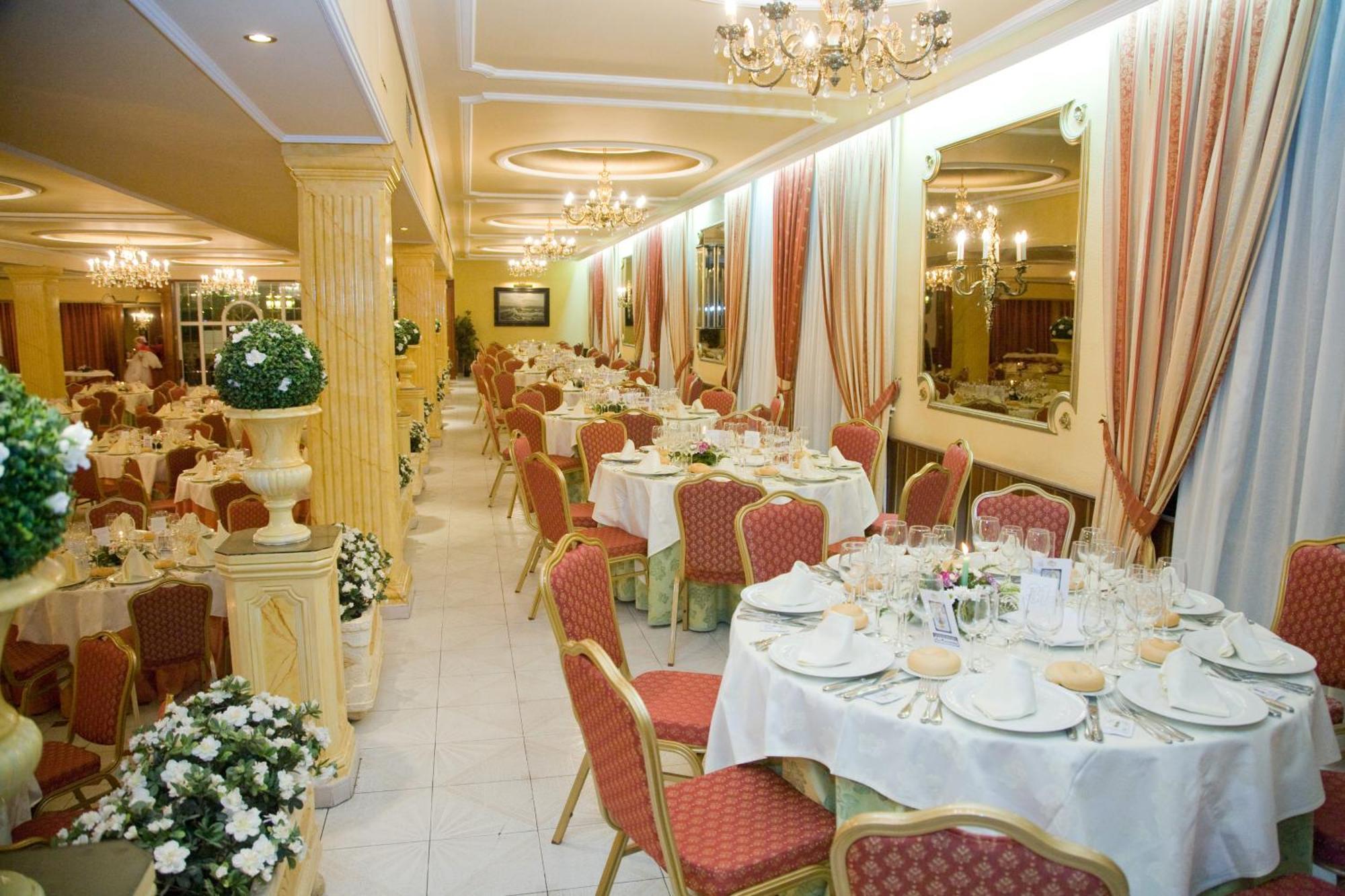 Hotel La Maruxina La Alameda de la Sagra Exterior photo